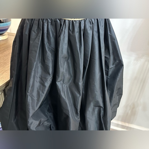 Gold Metallic & Black Party Dress - Size 12 - Picture 8 of 16